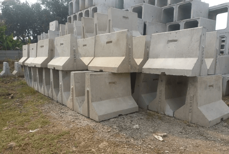 Concrete Road Barrier